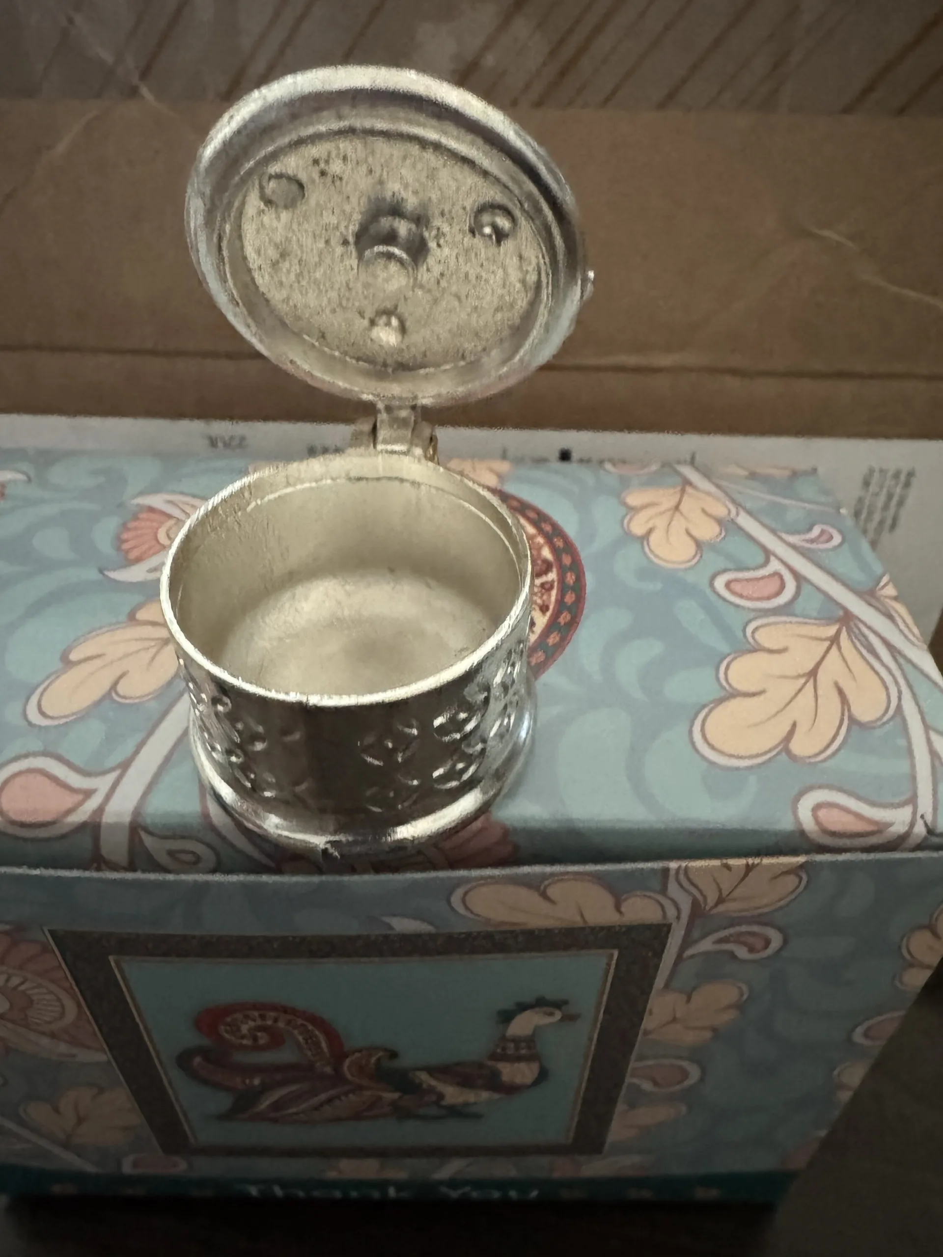 Zinc alloy Kumkum Holder - Image 3
